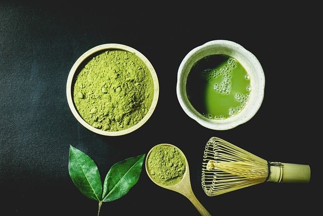 Image of Matcha tea and powder