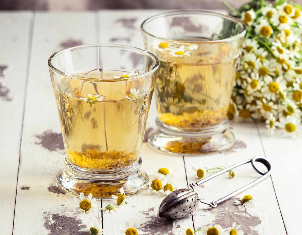 Chamomile tea to boost REM sleep